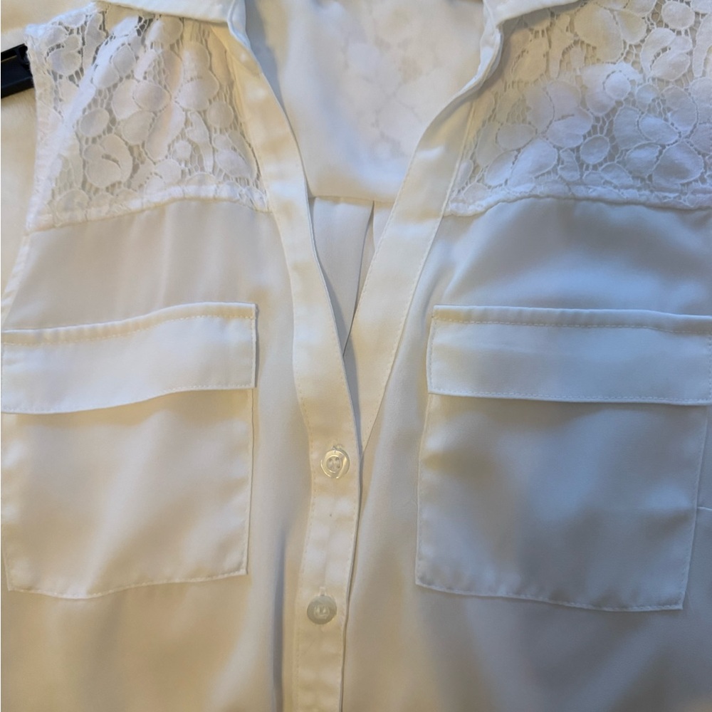 New York & Company Cream Blouse sleeveless
